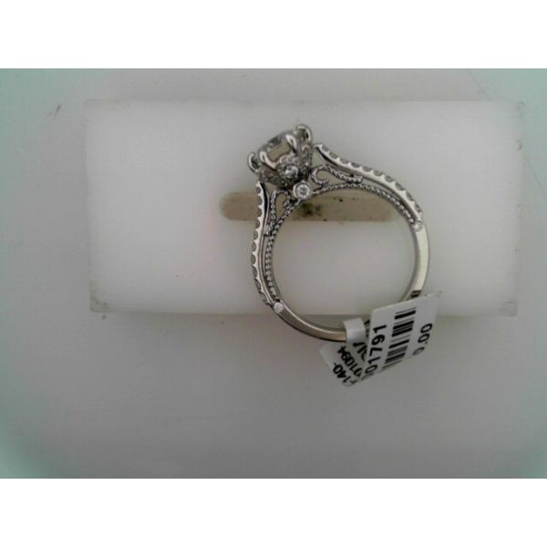 Engagement Ring Image 2 Becker's Jewelers Burlington, IA