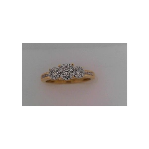 Engagement Ring Becker's Jewelers Burlington, IA