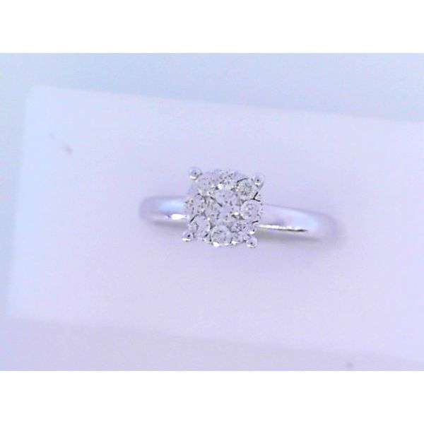 Engagement Ring Becker's Jewelers Burlington, IA