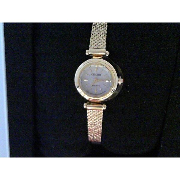 Watches Becker's Jewelers Burlington, IA