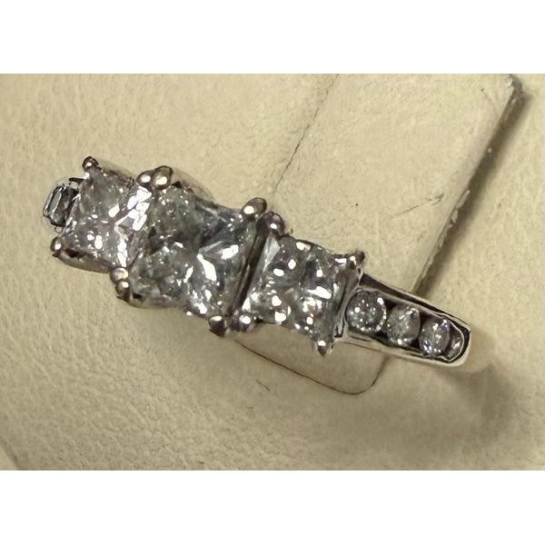 Engagement Ring Bell Jewelers Murfreesboro, TN