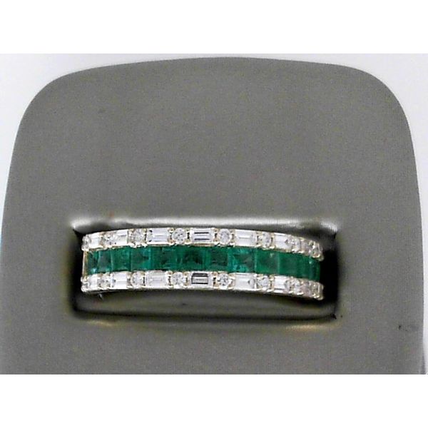 Diamond Emerald Ring Bell Jewelers Murfreesboro, TN