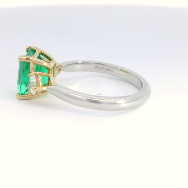 Emerald Ring Image 2 Bethany's Jewelry Wellsboro, PA