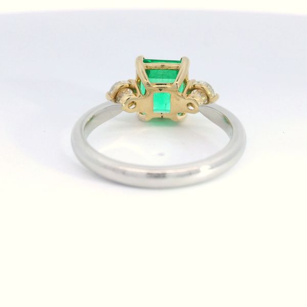 Emerald Ring Image 3 Bethany's Jewelry Wellsboro, PA