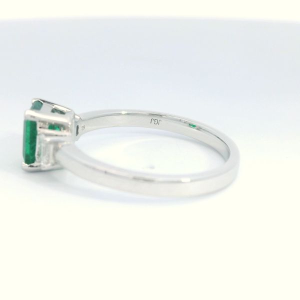 Emerald Ring Image 2 Bethany's Jewelry Wellsboro, PA