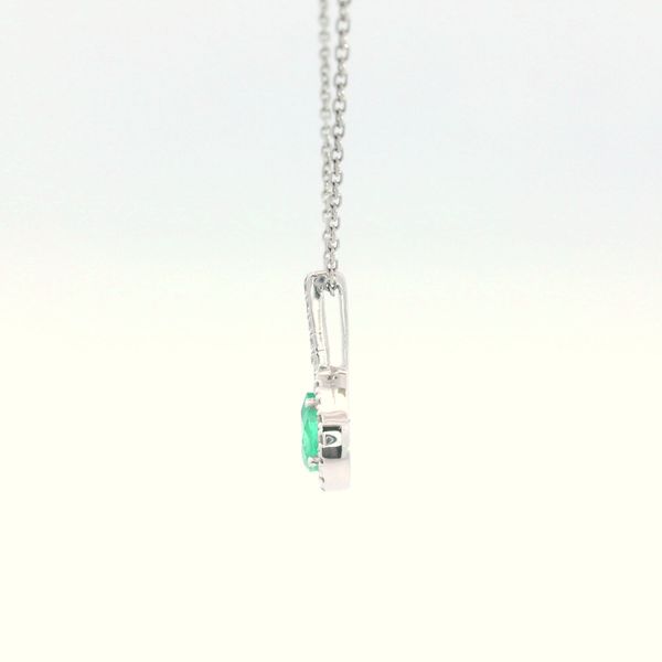 Emerald Necklace Image 2 Bethany's Jewelry Wellsboro, PA