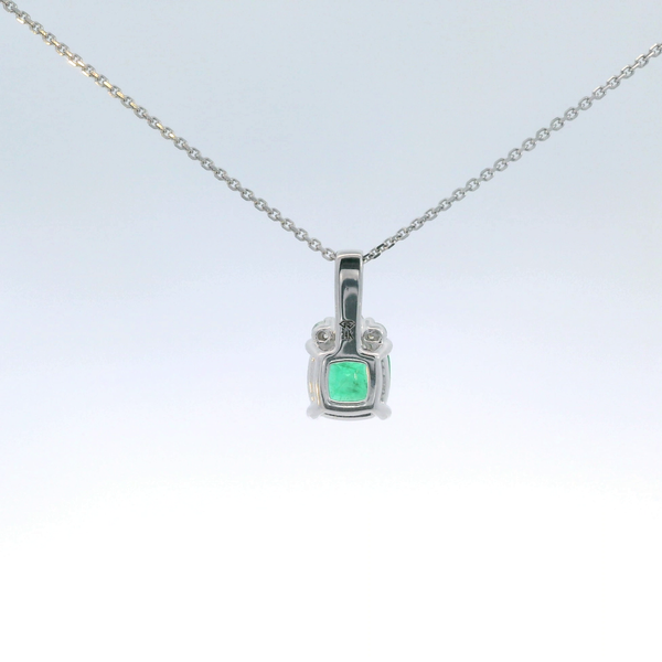 Emerald Necklace Image 4 Bethany's Jewelry Wellsboro, PA