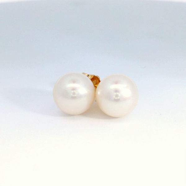 Pearl Earrings Bethany's Jewelry Wellsboro, PA