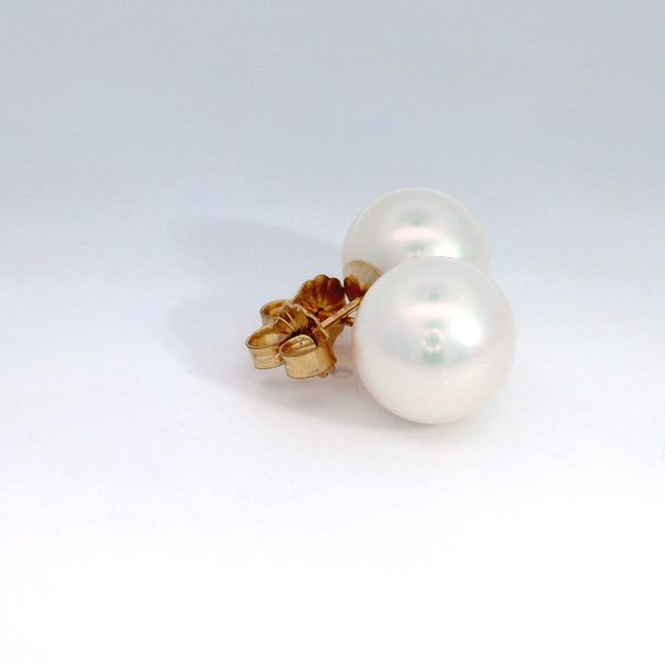 Pearl Earrings Image 4 Bethany's Jewelry Wellsboro, PA