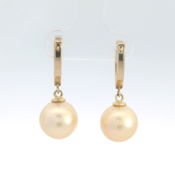 Pearl Earrings Image 3 Bethany's Jewelry Wellsboro, PA