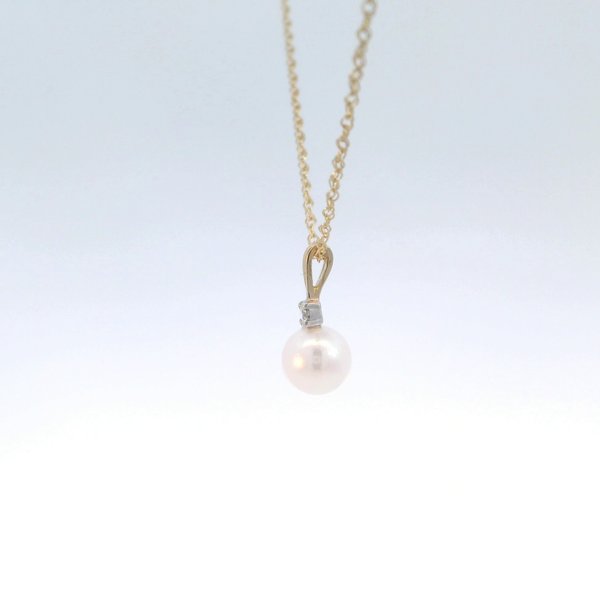 Pearl Necklace Image 3 Bethany's Jewelry Wellsboro, PA