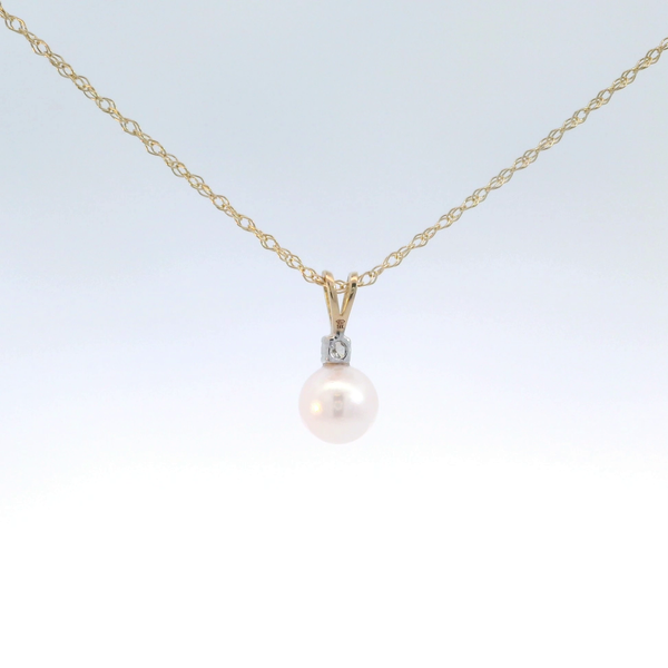 Pearl Necklace Image 4 Bethany's Jewelry Wellsboro, PA