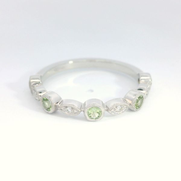 Peridot Ring Bethany's Jewelry Wellsboro, PA