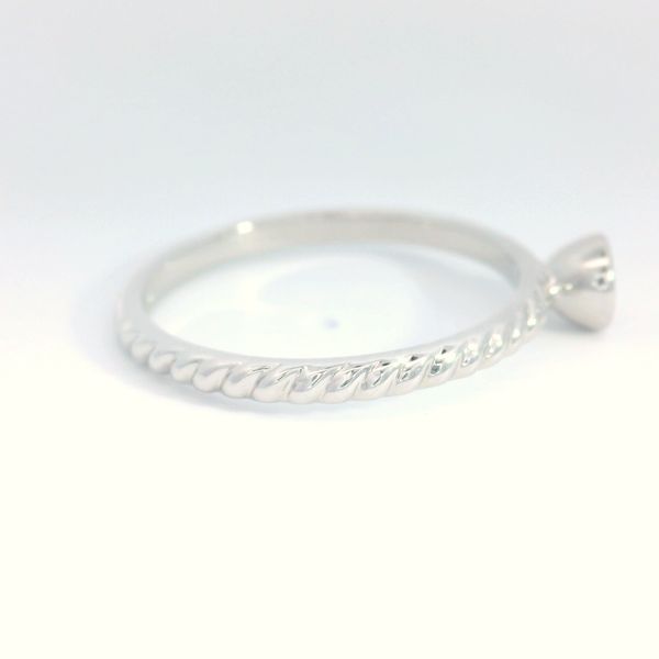 Sapphire Ring Image 4 Bethany's Jewelry Wellsboro, PA