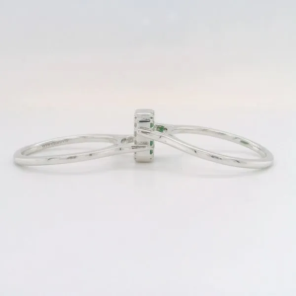 14K White Gold Reversible Emerald Diamond Ring Image 3 Biondi Diamond Jewelers Aurora, CO