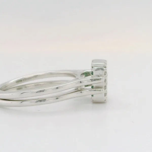 14K White Gold Reversible Emerald Diamond Ring Image 5 Biondi Diamond Jewelers Aurora, CO