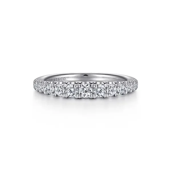14K White Gold Graduated Diamond Wedding Band Biondi Diamond Jewelers Aurora, CO