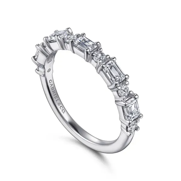 Anniversary Ring Image 2 Biondi Diamond Jewelers Aurora, CO
