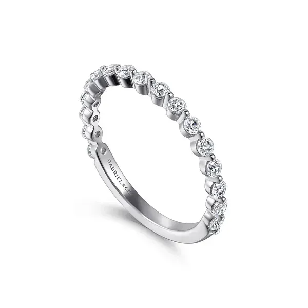 Anniversary Ring Image 2 Biondi Diamond Jewelers Aurora, CO