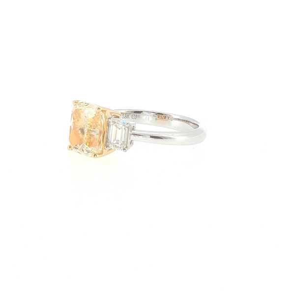 Fashion Ring Image 3 Biondi Diamond Jewelers Aurora, CO