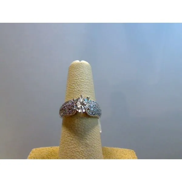 Ring Biondi Diamond Jewelers Aurora, CO