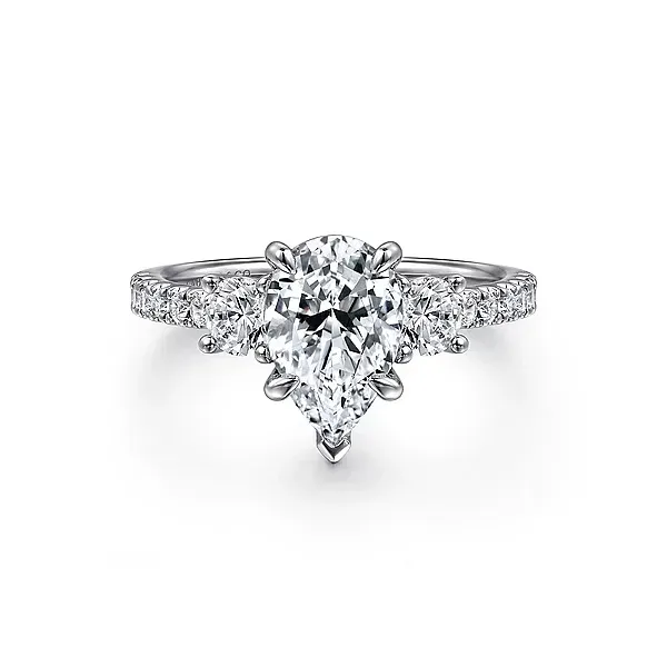 Ring Biondi Diamond Jewelers Aurora, CO