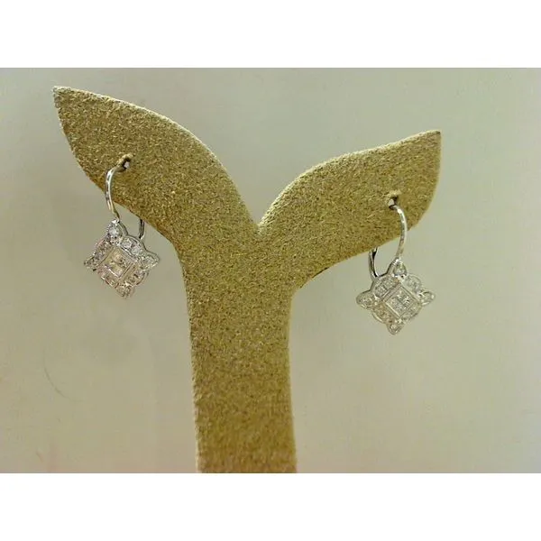 Earrings similar item image