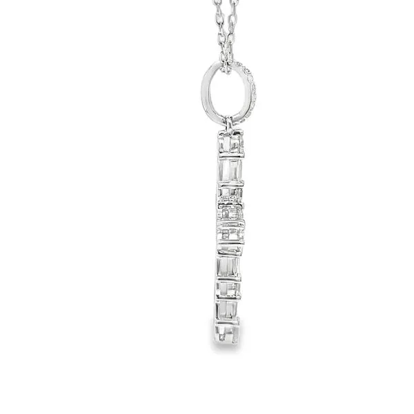 Pendant Image 3 Biondi Diamond Jewelers Aurora, CO