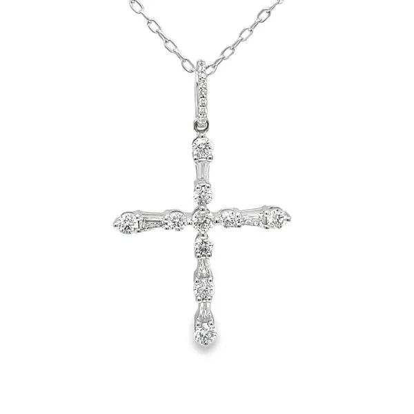 Pendant Biondi Diamond Jewelers Aurora, CO