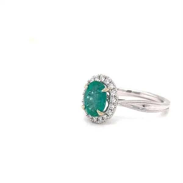 Oval Emerald Ring Image 2 Biondi Diamond Jewelers Aurora, CO