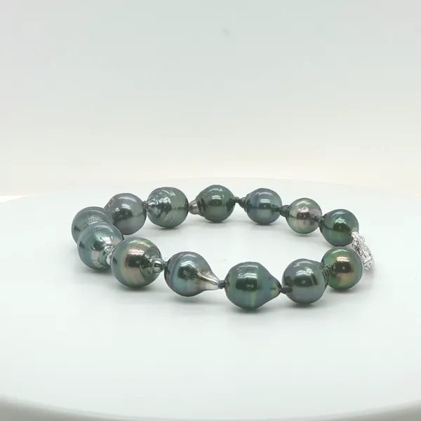 Gemstone Bracelet Image 3 Biondi Diamond Jewelers Aurora, CO