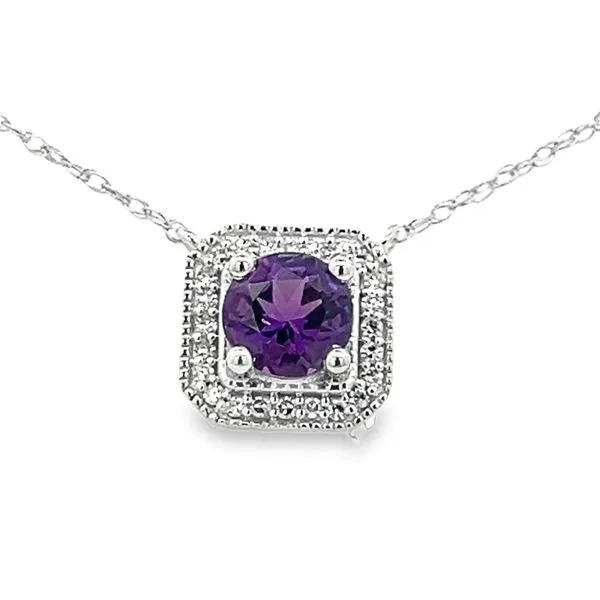Necklace Black River Diamond Company Medford, WI