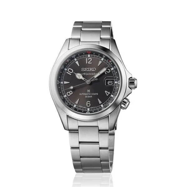 Watch Black River Diamond Company Medford, WI