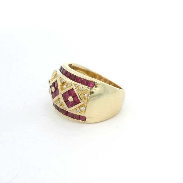Fashion Ring Image 2 Blocher Jewelers Ellwood City, PA