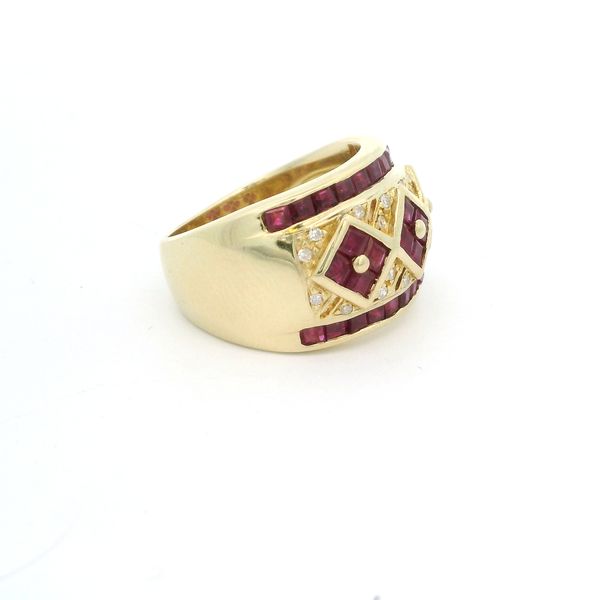 Fashion Ring Image 3 Blocher Jewelers Ellwood City, PA