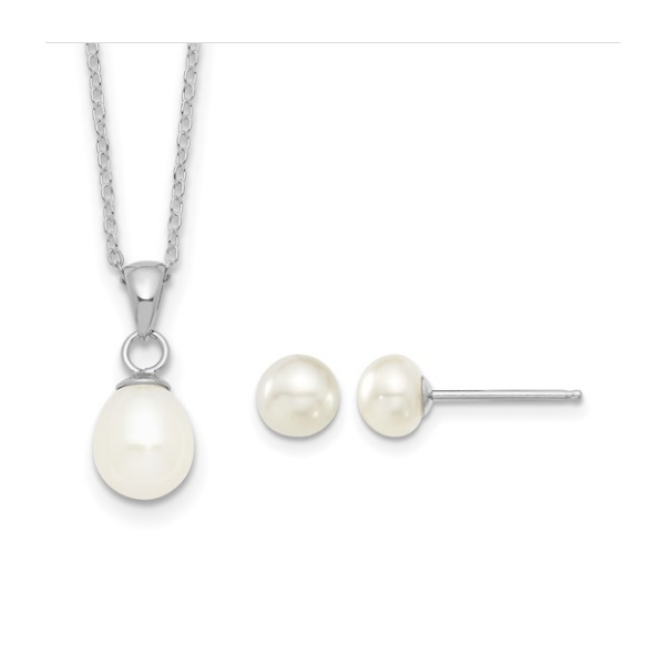 Jewelry Blocher Jewelers Ellwood City, PA