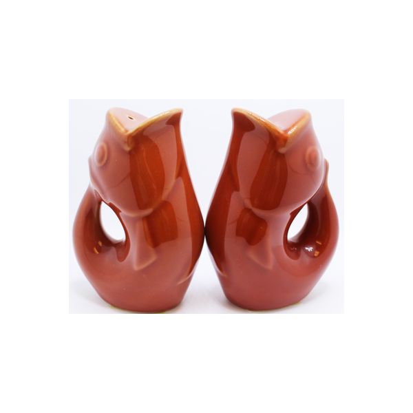 Gurgle Pot Paprika Salt and Pepper Blocher Jewelers Ellwood City, PA