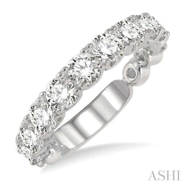 14k White Gold Half-Eternity Round Diamond Band Blue Heron Jewelry Company Poulsbo, WA