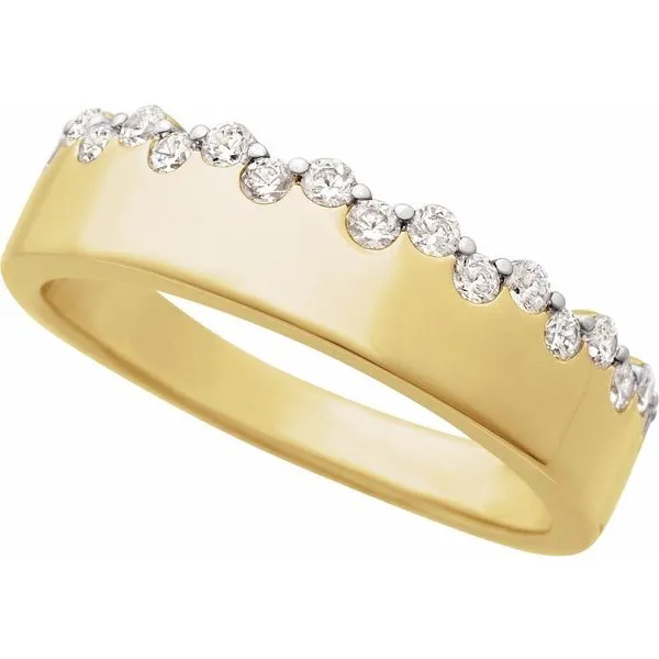 14k Gold Diamond Edge Ring Blue Heron Jewelry Company Poulsbo, WA