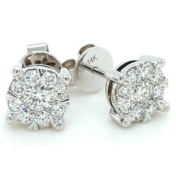 14k White Gold Lovebright Diamond Stud Earrings Blue Heron Jewelry Company Poulsbo, WA