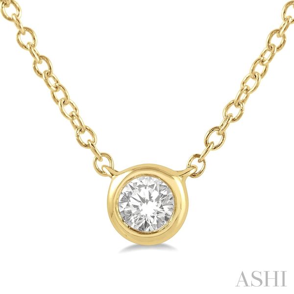 Bezel-Set Round Diamond Necklace 18