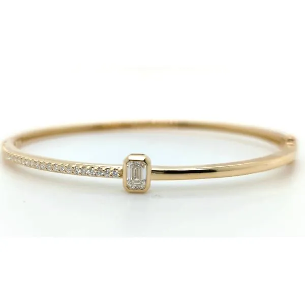 14k Yellow Gold Diamond Hinged Bangle Image 2 Blue Heron Jewelry Company Poulsbo, WA