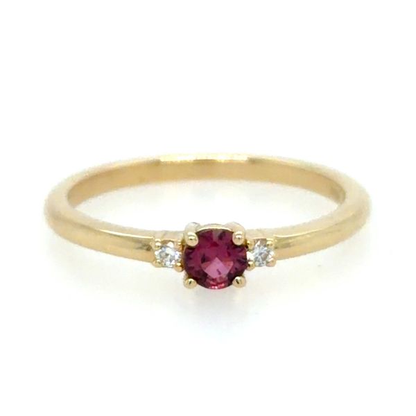 14k Yellow Gold Berry Sapphire & Diamond 3-Stone Ring Image 2 Blue Heron Jewelry Company Poulsbo, WA