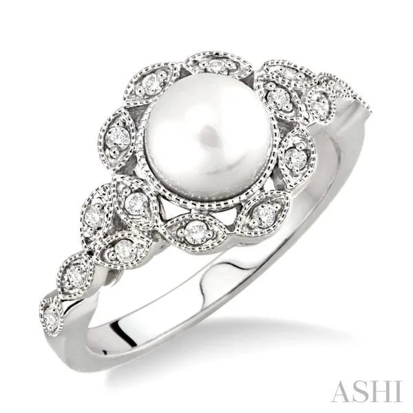 10k Gold Pearl & Diamond Vintage-Style Ring Blue Heron Jewelry Company Poulsbo, WA