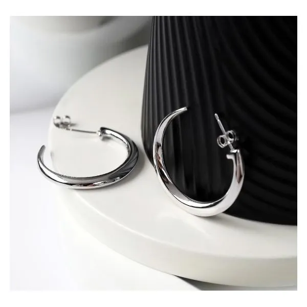Bevel Cirque Grande Hoop Earrings Image 2 Blue Heron Jewelry Company Poulsbo, WA