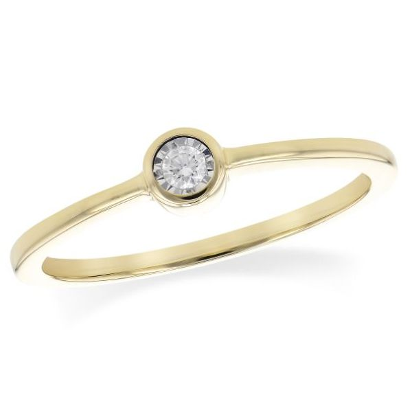 14 Karat Yellow Gold Engagement or Fashion Ring with a 0.04 Carat Round Diamond. Bluestone Jewelry Tahoe City, CA