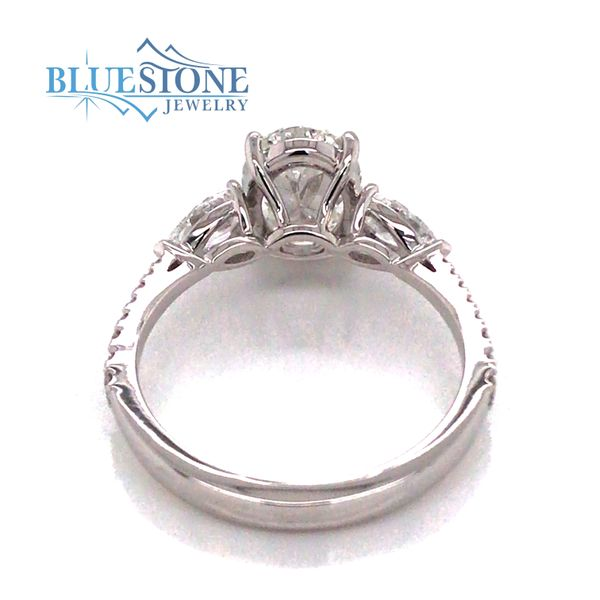14K White Gold Engagement Ring w/ a 1.41ct Specialty Oval Cut LG Diamond(size 6) Image 3 Bluestone Jewelry Tahoe City, CA