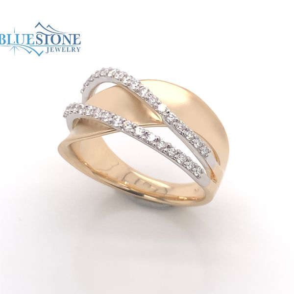14 Karat Yellow Gold Ring with 34 Round Diamonds at 0.38 Carats Total Image 3 Bluestone Jewelry Tahoe City, CA