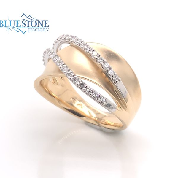 14 Karat Yellow Gold Ring with 34 Round Diamonds at 0.38 Carats Total Image 4 Bluestone Jewelry Tahoe City, CA