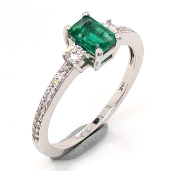 14K White Gold Ring w/ a 0.48ct Emerald & Round Diamonds Image 3 Bluestone Jewelry Tahoe City, CA